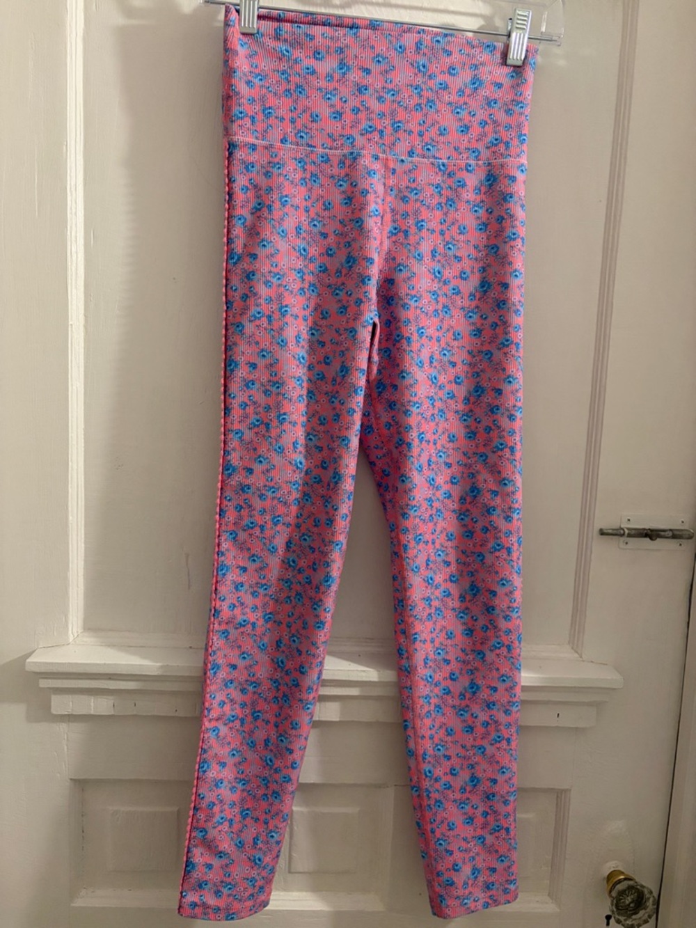 LoveShackFancy X Beach Riot Pink and Blue Floral Sports Bra and Leggings Set - Picture 8 of 16